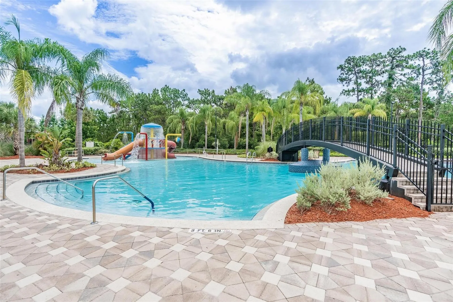 9084 Iron Oak Avenue Tampa FL 33647