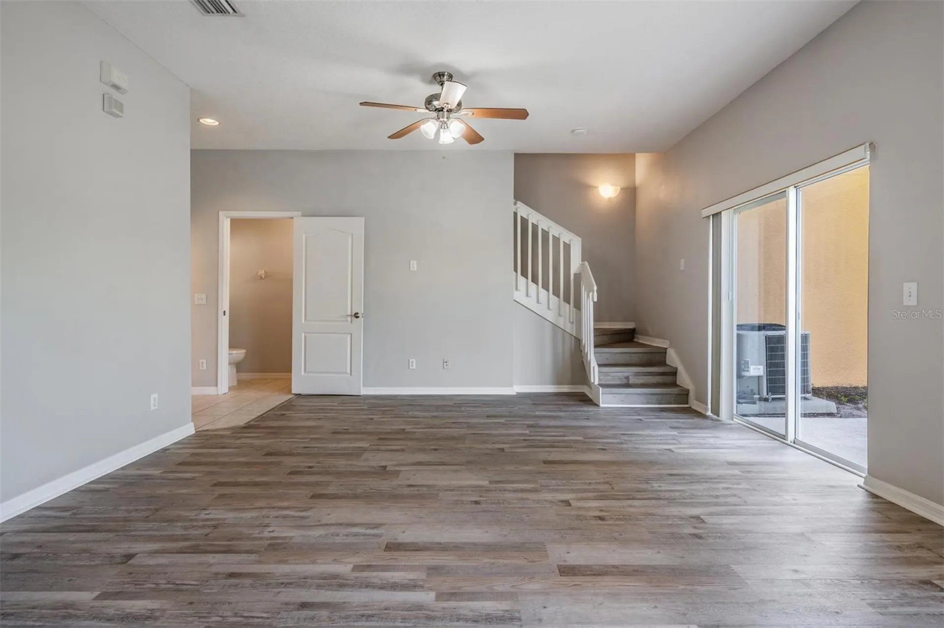 9084 Iron Oak Avenue Tampa FL 33647