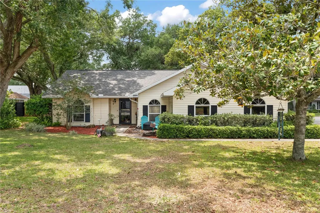 2121 Wildwood Lane Auburndale FL 33823