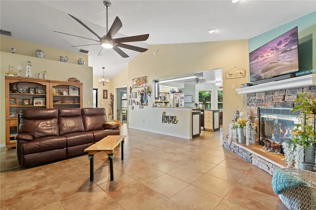 2121 Wildwood Lane Auburndale FL 33823