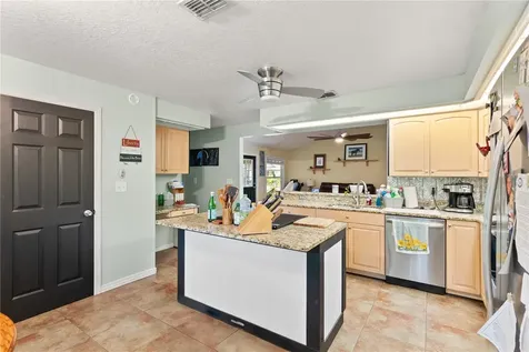 2121 Wildwood Lane Auburndale FL 33823