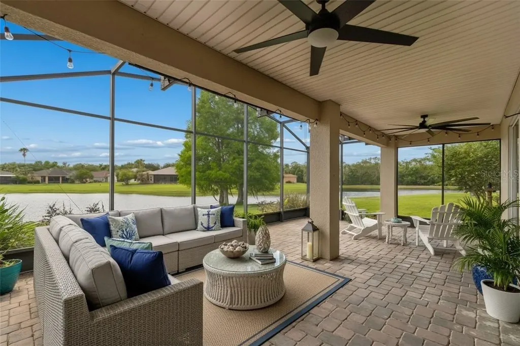 276 Bell Tower Crossing W Kissimmee FL 34759