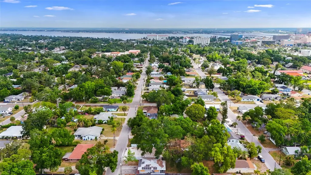 1419 18th Street W Bradenton FL 34205