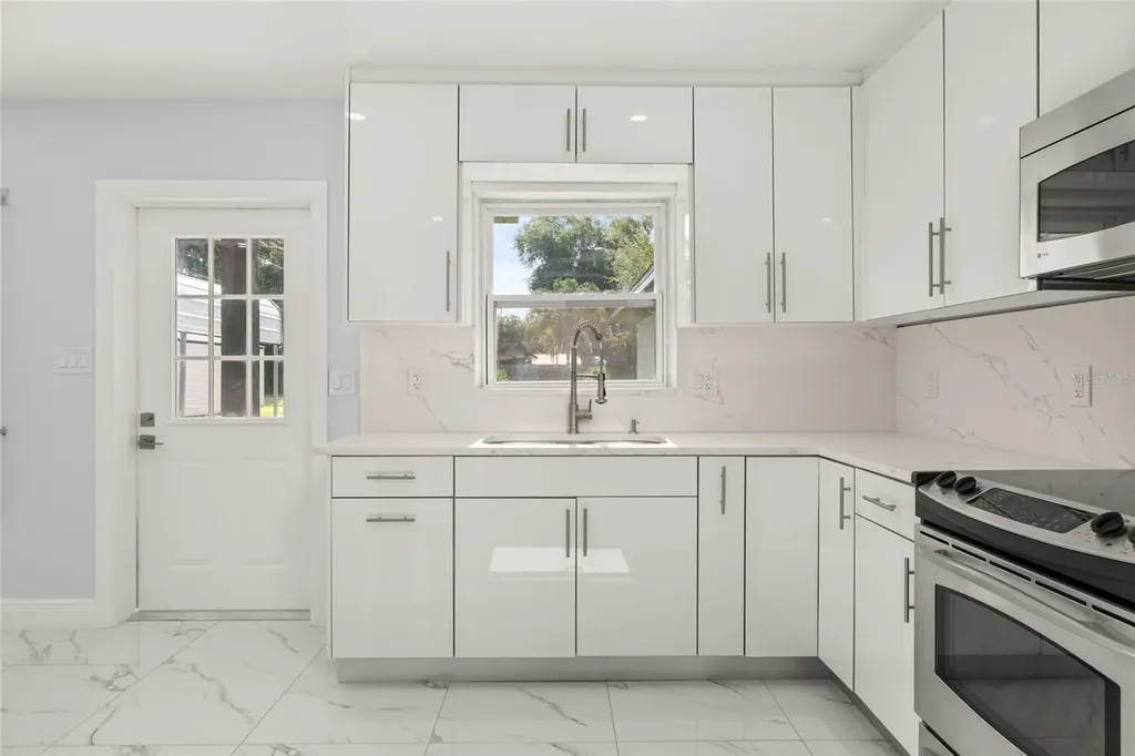 930 Aultman Road Kissimmee FL 34744