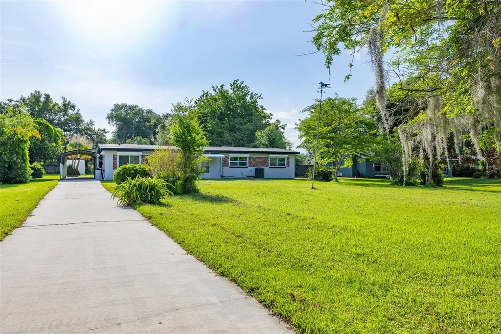 930 Aultman Road Kissimmee FL 34744