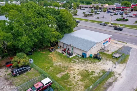 1520 N Nova & 10th Road Daytona Beach FL 32117