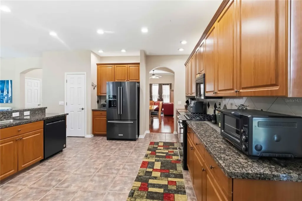 10436 Canary Isle Drive Tampa FL 33647