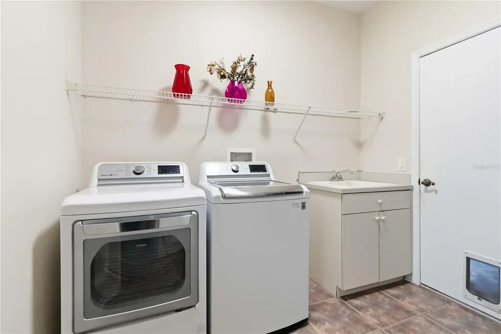 10436 Canary Isle Drive Tampa FL 33647