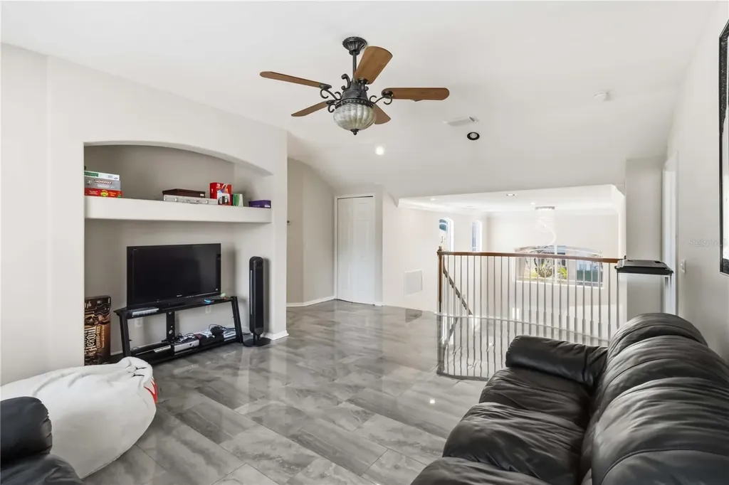 10436 Canary Isle Drive Tampa FL 33647