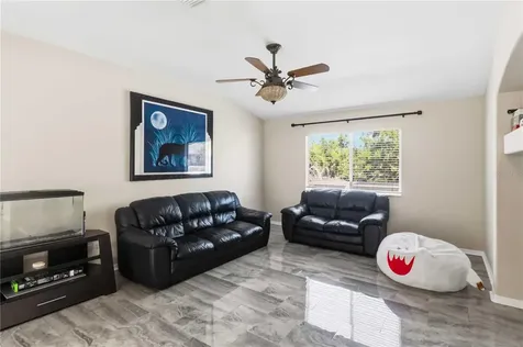 10436 Canary Isle Drive Tampa FL 33647