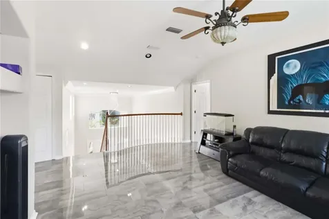 10436 Canary Isle Drive Tampa FL 33647