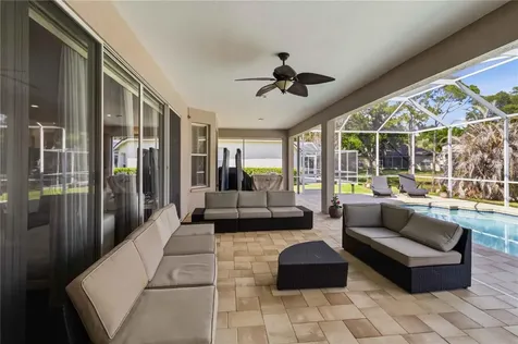 10436 Canary Isle Drive Tampa FL 33647