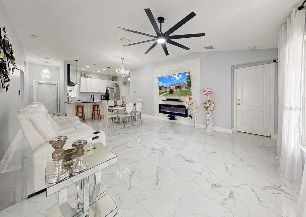 15475 Long Cypress Drive Ruskin FL 33573