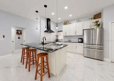 15475 Long Cypress Drive Ruskin FL 33573