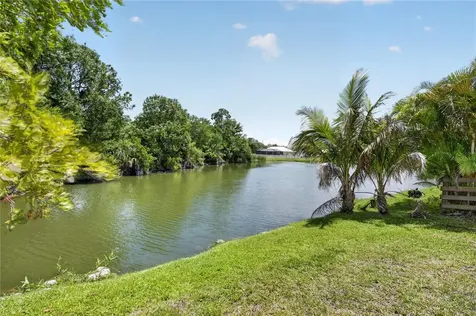 18189 Sandy Pines Circle North Fort Myers FL 33917