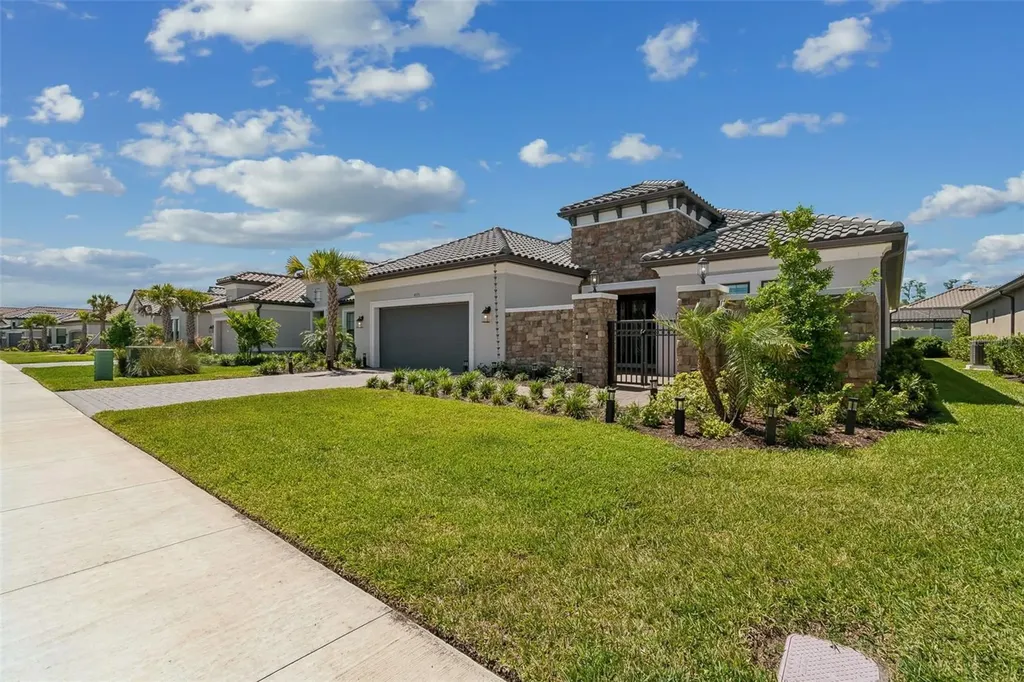 4795 Freccia Loop Wesley Chapel FL 33543