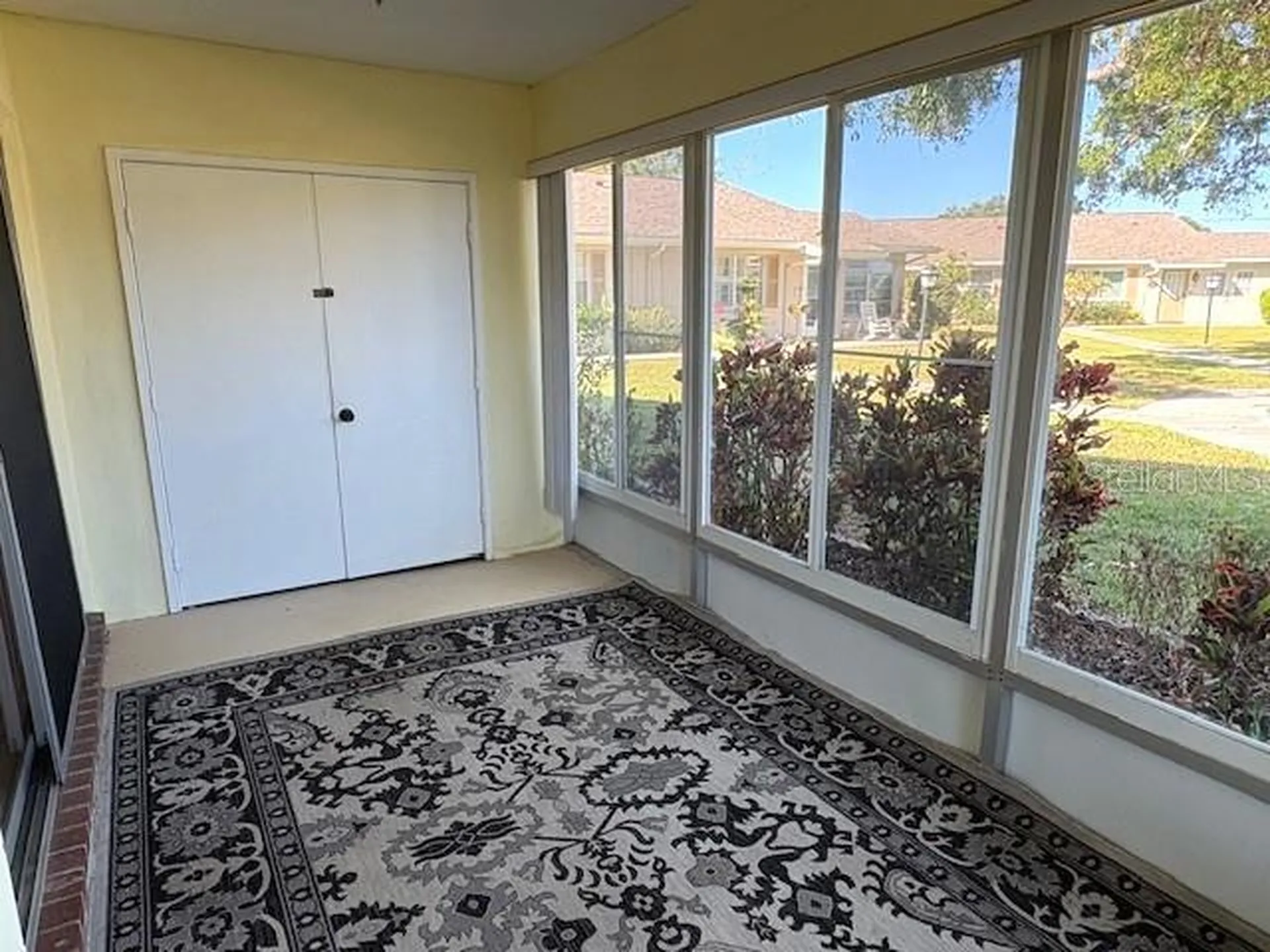 1902 Dandridge Street Sun City Center FL 33573