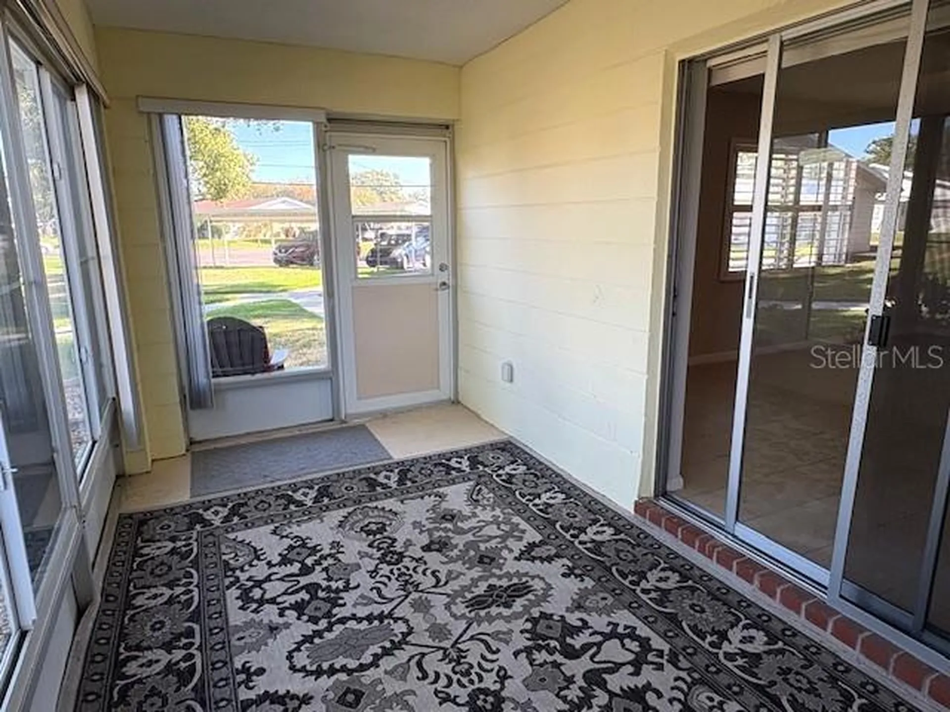 1902 Dandridge Street Sun City Center FL 33573
