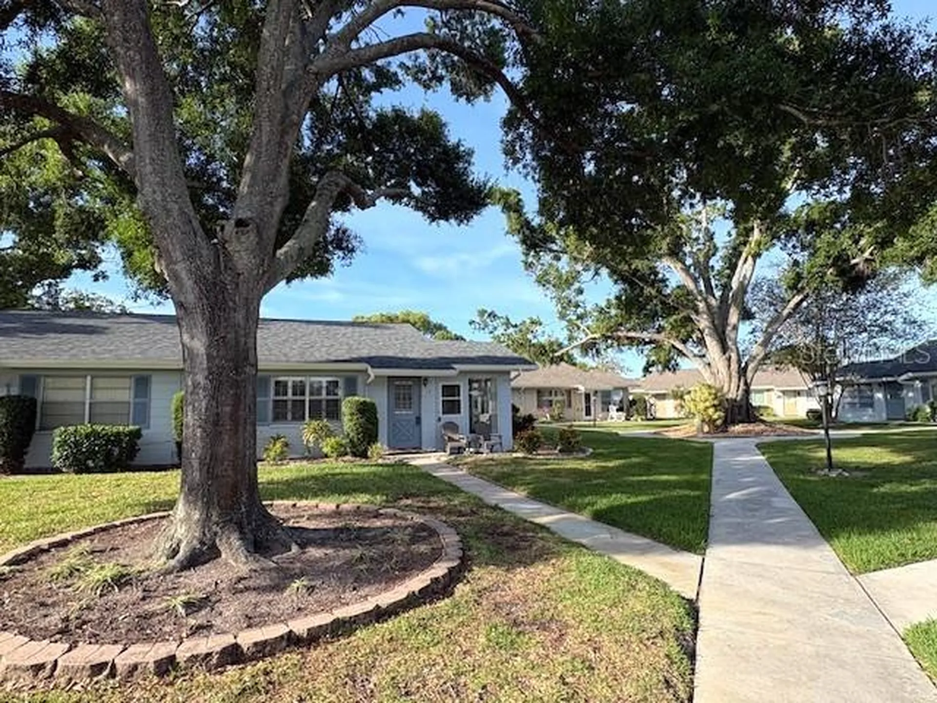 1902 Dandridge Street Sun City Center FL 33573