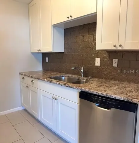 1902 Dandridge Street Sun City Center FL 33573