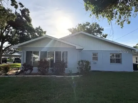 1902 Dandridge Street Sun City Center FL 33573