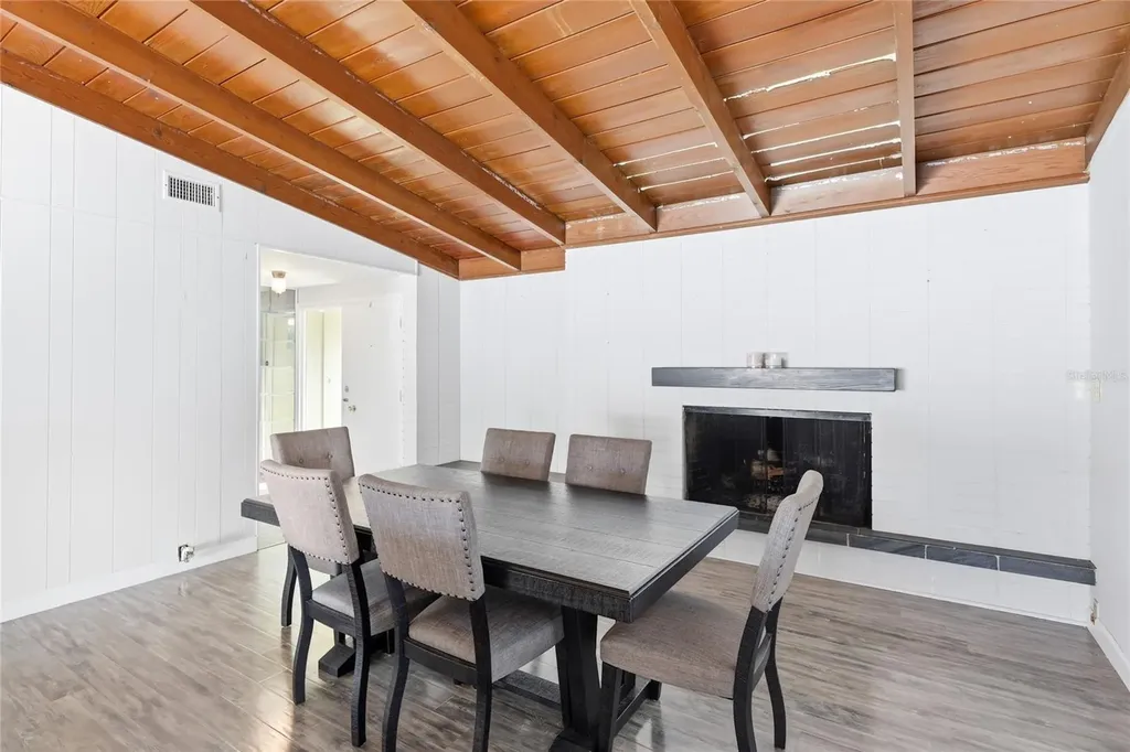 616 Saint Andrews Drive Sarasota FL 34243