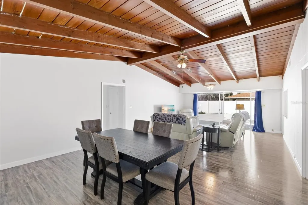 616 Saint Andrews Drive Sarasota FL 34243