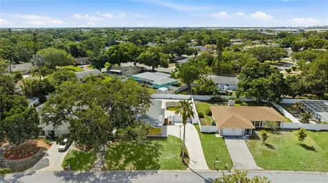 616 Saint Andrews Drive Sarasota FL 34243