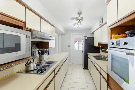 616 Saint Andrews Drive Sarasota FL 34243