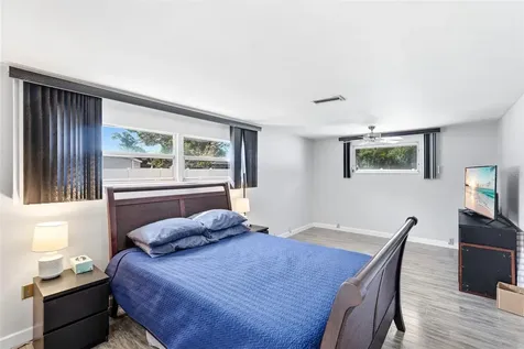 616 Saint Andrews Drive Sarasota FL 34243