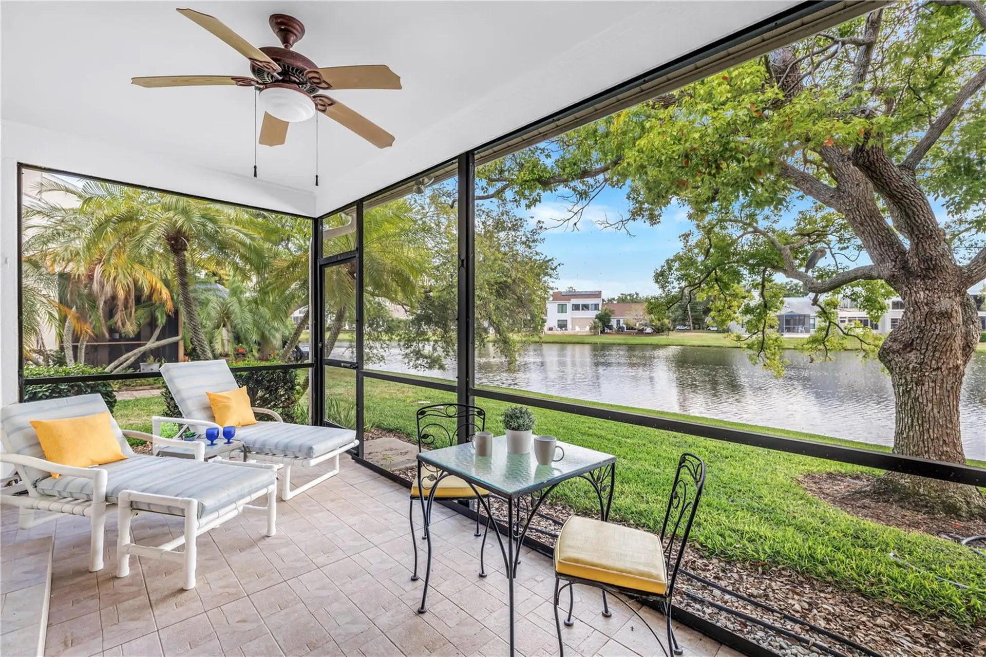 1044 Romano Court NE St Petersburg FL 33702