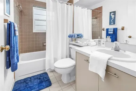 1044 Romano Court NE St Petersburg FL 33702