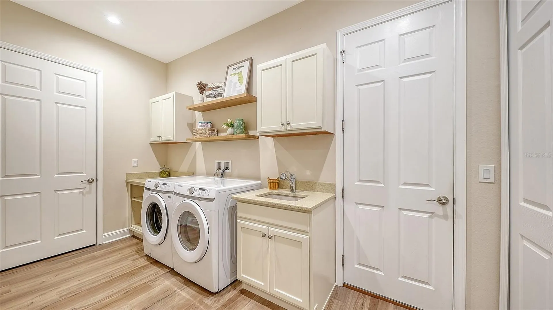 3554 Recurve Circle Sarasota FL 34240