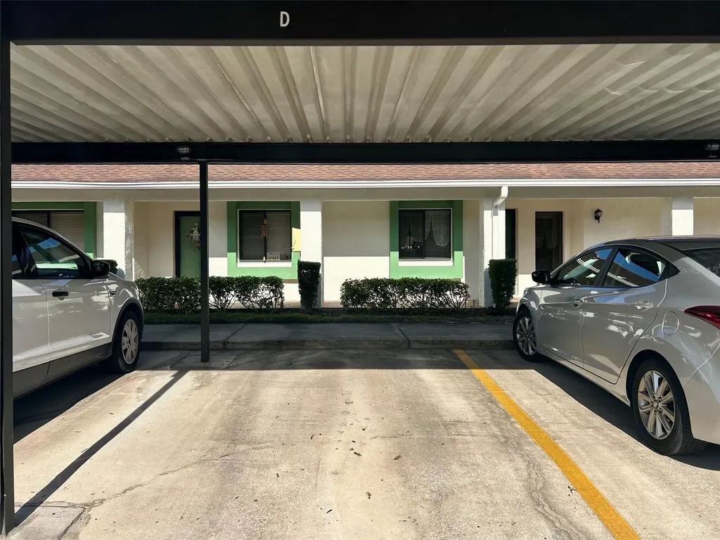 2514 Royal Pines Circle Clearwater FL 33763