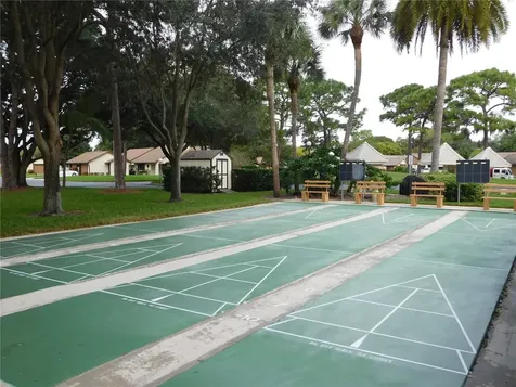 2514 Royal Pines Circle Clearwater FL 33763
