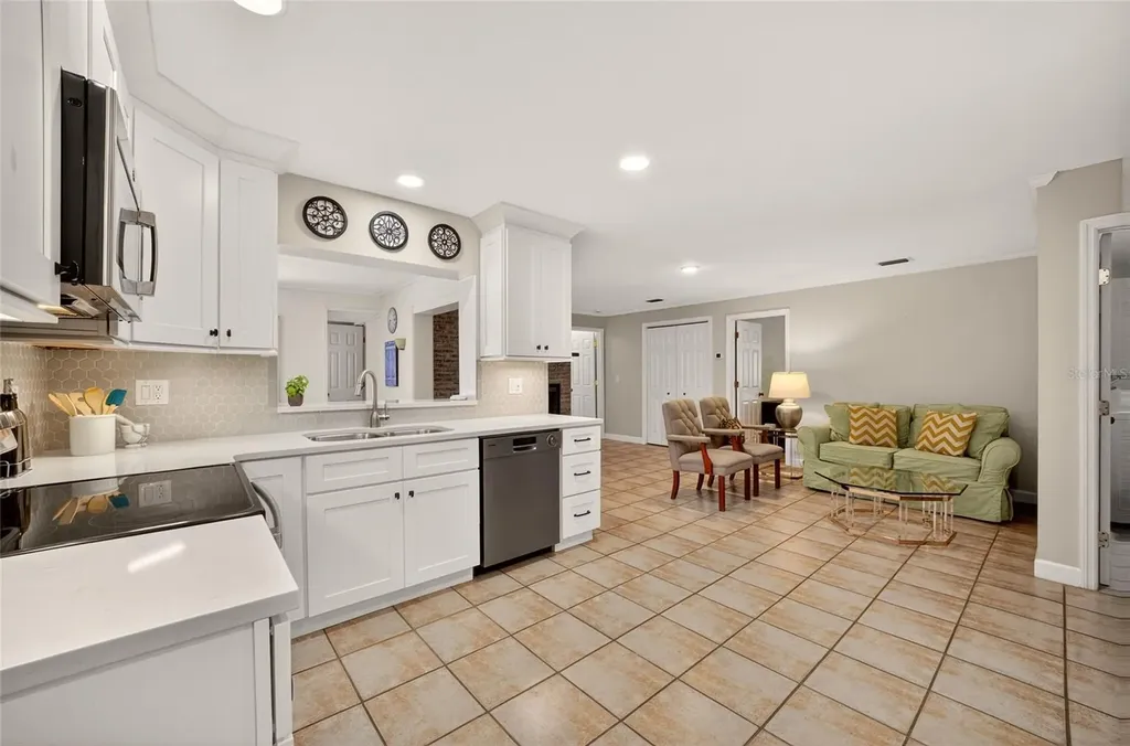 1018 Bradford Drive Winter Park FL 32792