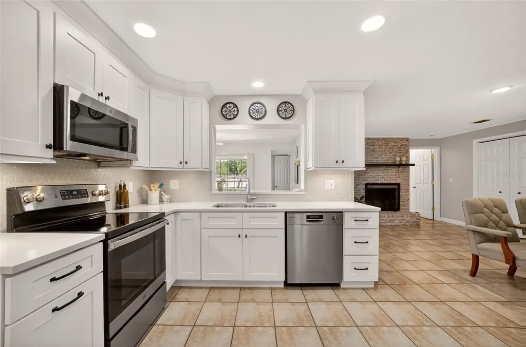 1018 Bradford Drive Winter Park FL 32792