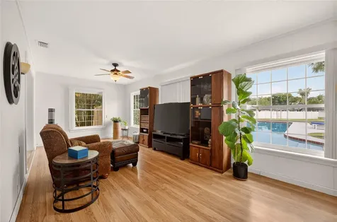 1018 Bradford Drive Winter Park FL 32792