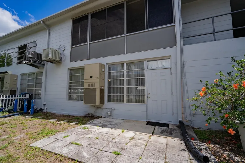 4150 55th Street N Kenneth City FL 33709