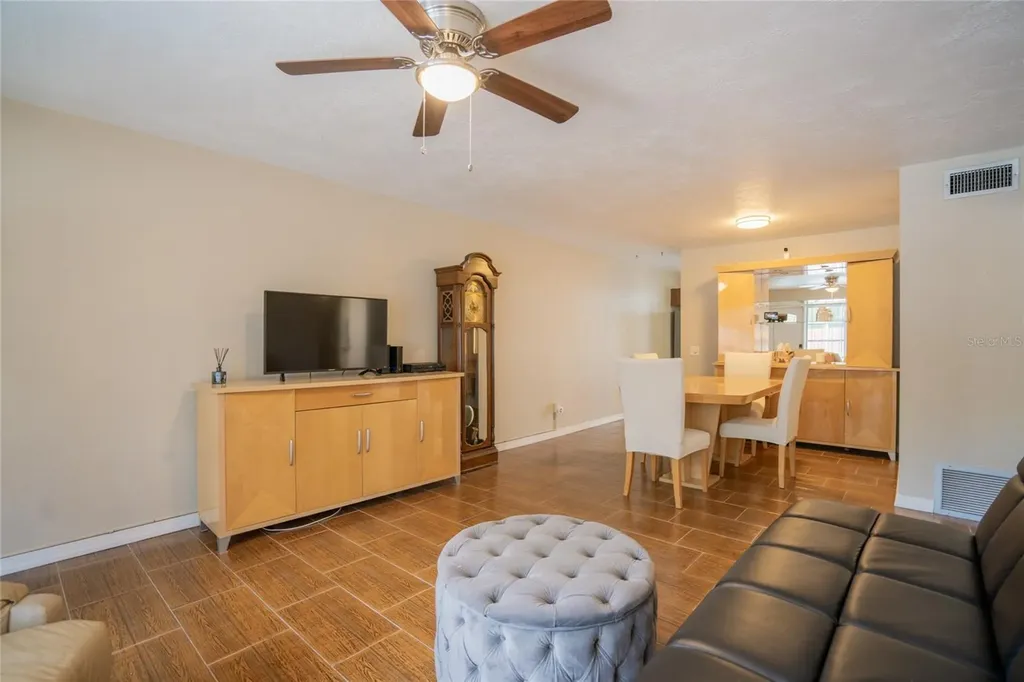 4150 55th Street N Kenneth City FL 33709