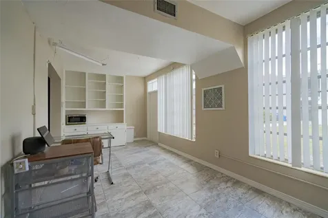 4150 55th Street N Kenneth City FL 33709