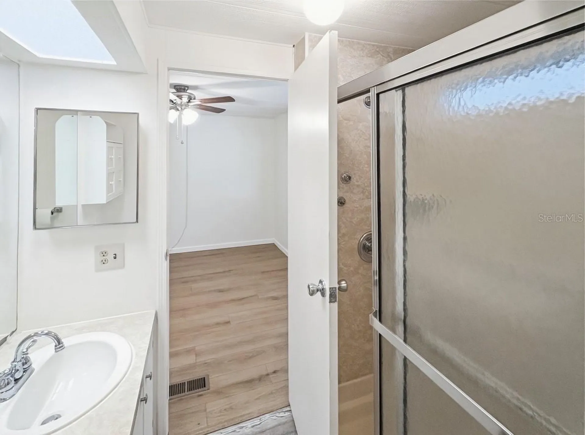 4 E Quail Run Wildwood FL 34785