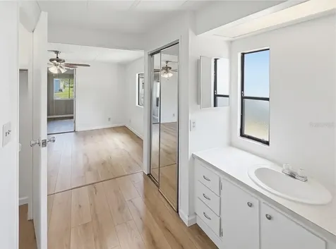4 E Quail Run Wildwood FL 34785