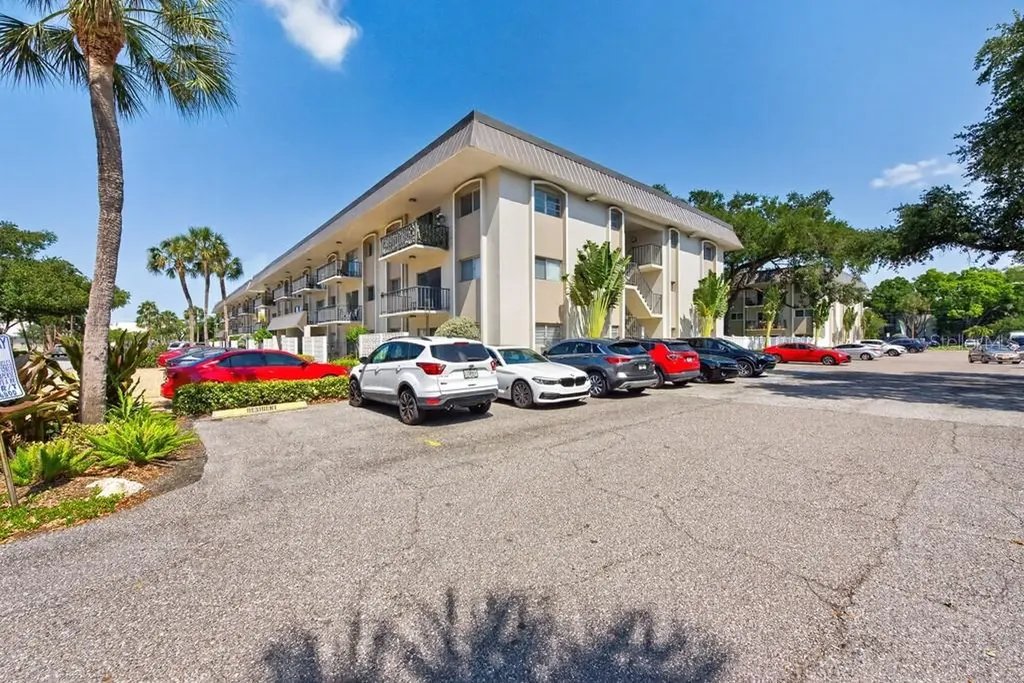 4607 W Fig Street Tampa FL 33609