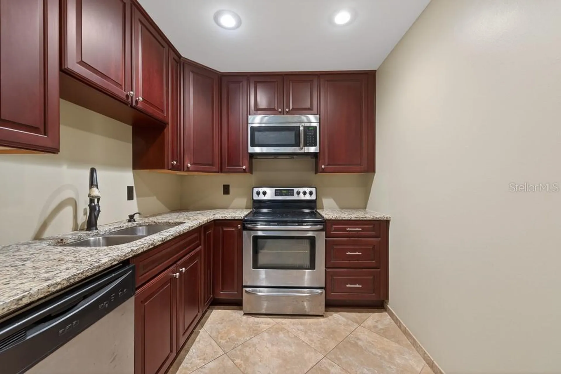 4607 W Fig Street Tampa FL 33609