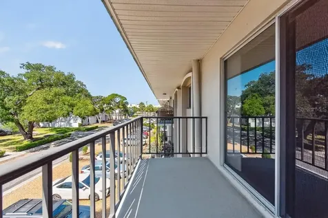 4607 W Fig Street Tampa FL 33609