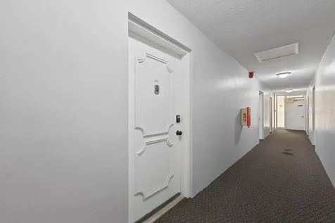 4607 W Fig Street Tampa FL 33609