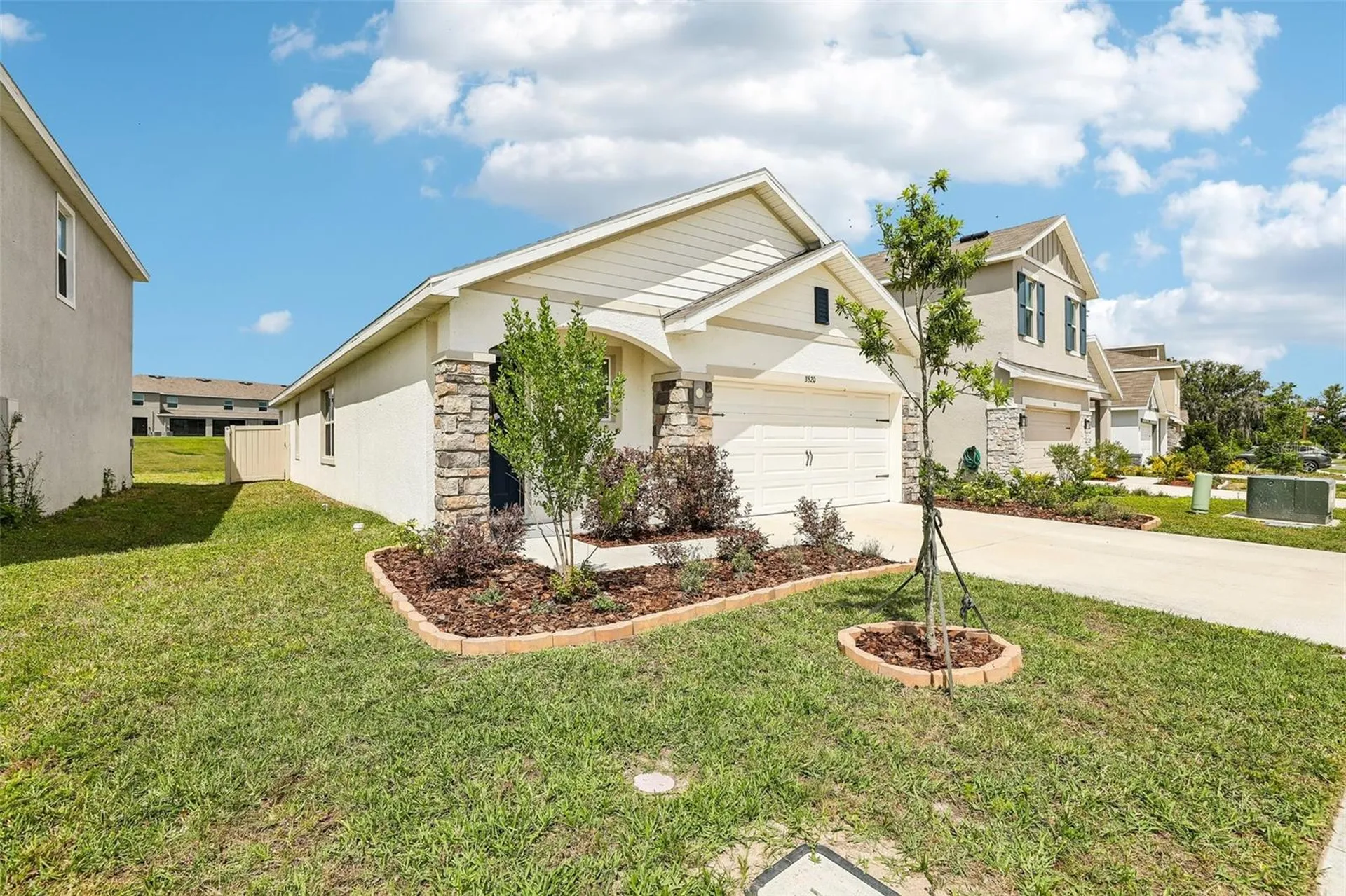 3520 Maple Grove Way Plant City FL 33565