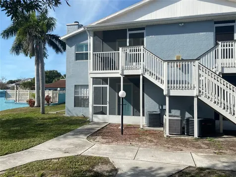 3813 59th Avenue W Bradenton FL 34210
