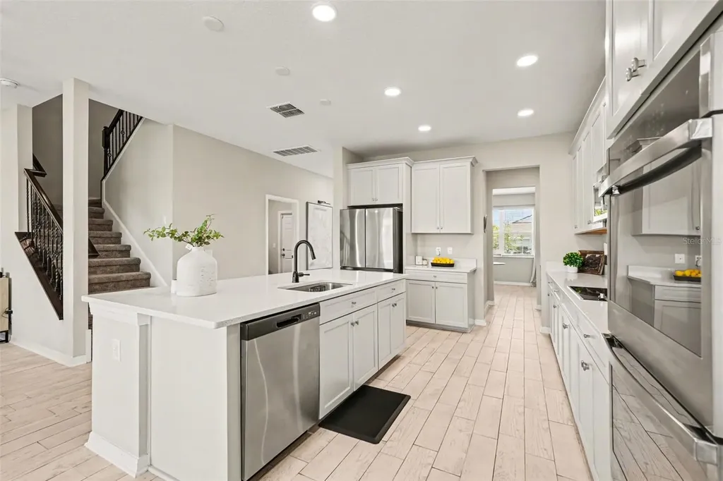 38152 Cobble Creek Boulevard Zephyrhills FL 33540